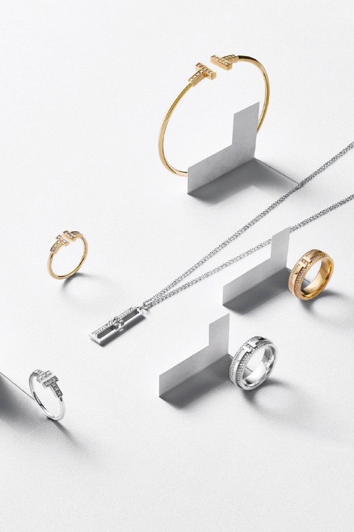 七夕送女生礼物讨论,七夕礼物说话版送女友推荐