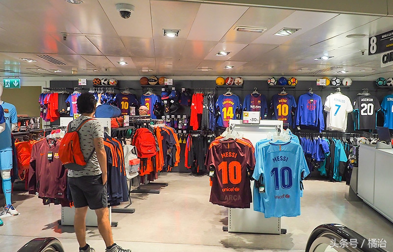 「巴塞隆纳」ElCorteInglés英国裁缝百货,买伴手礼的好去处!