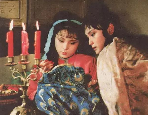 红楼梦晴雯娇俏版,红楼梦晴雯悲剧命运启示