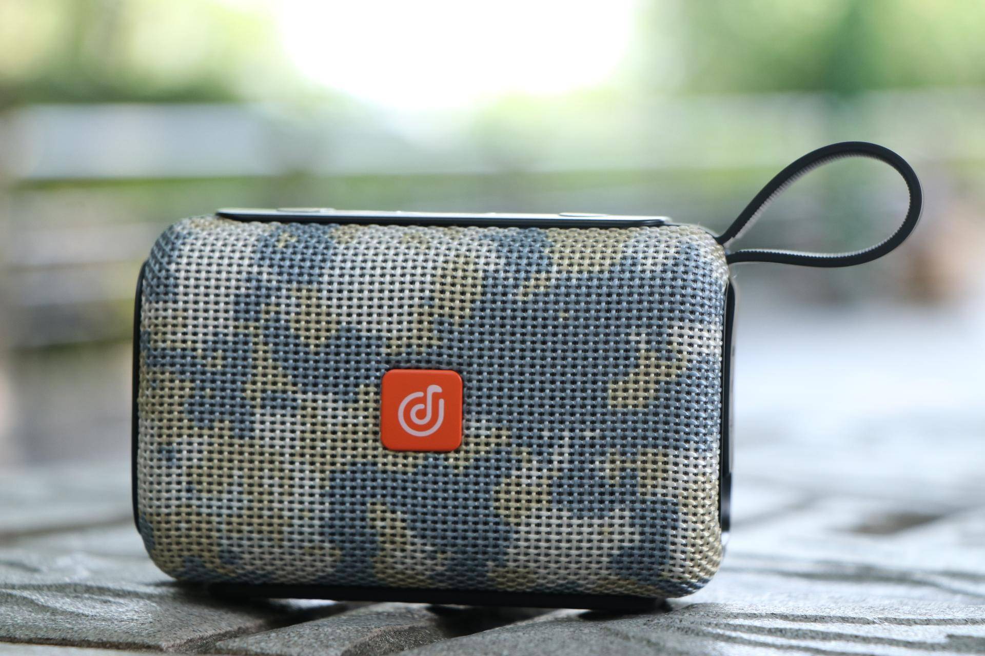 doss户外便携蓝牙音箱测评,doss1805户外便携蓝牙音箱测评