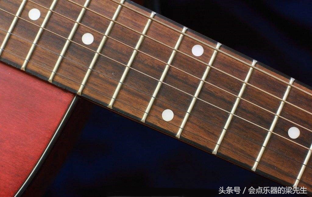 吉他弹得好不好不重要,吉他弹的不好听没感情