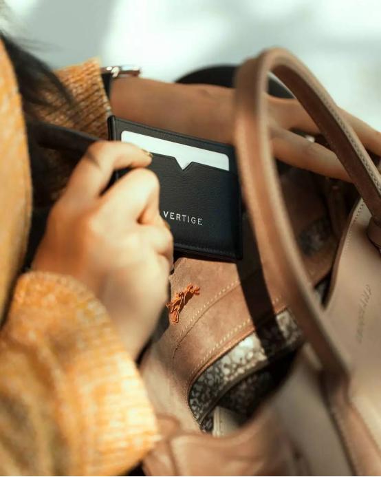 鎵嬭杩欐牱鏀剁撼鍛婂埆涔变竷鍏碂,鐩樼偣閭ｄ簺绁炲鐨勫皬鐗╀欢