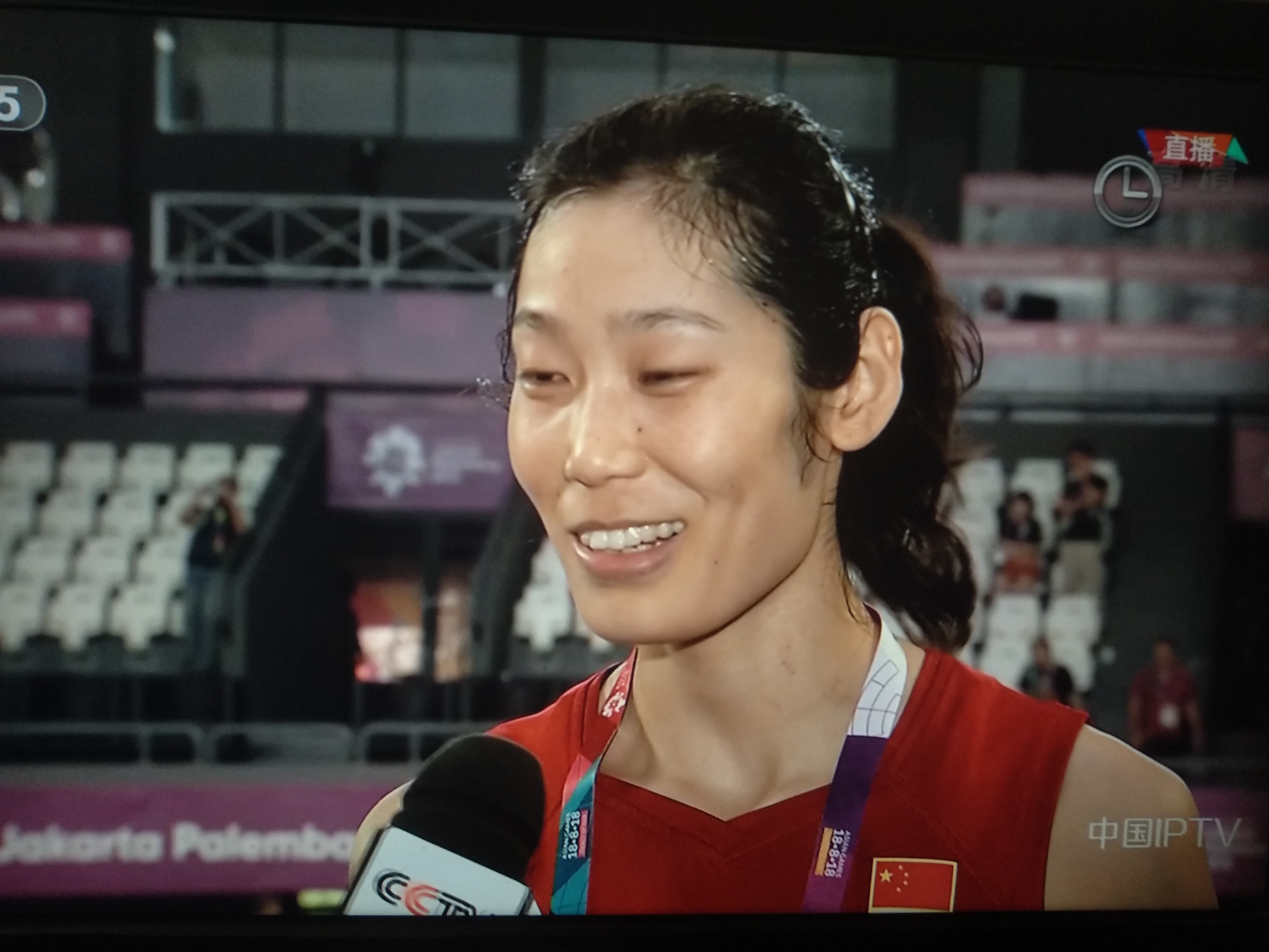 中国女排朱婷高光时刻,女排朱婷能否再创辉煌