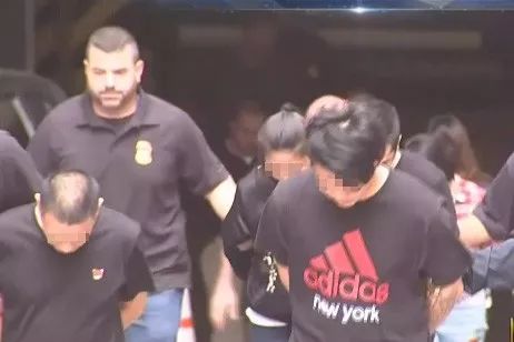 lvcoach双肩包,lvcoach