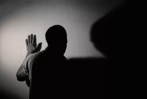 中元节不能佩戴红色护身符吗,鬼节应该贴什么符