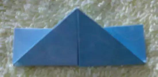 用废旧物品做菠萝笔筒怎么做,自制折纸菠萝笔筒