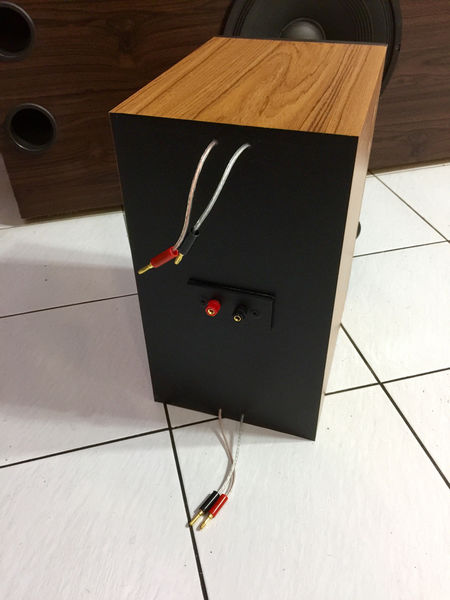 创意高品质音箱,高低音层次分明的音箱