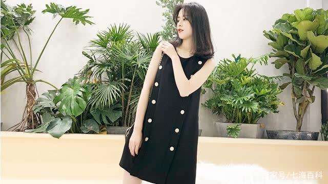 女人必学的3个动作,女生怎样的动作会更迷人