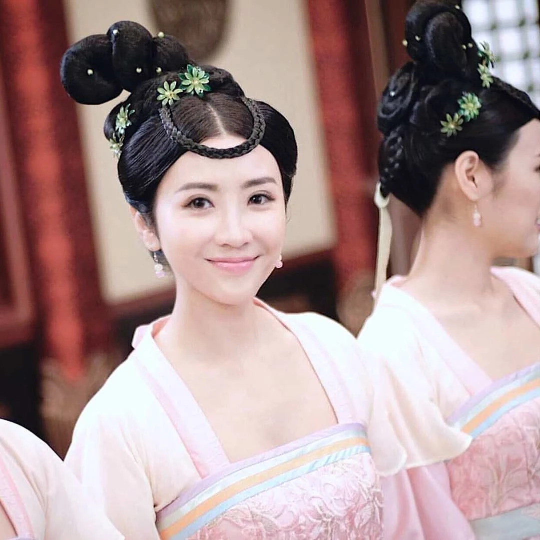 31岁TVB小花网剧挑战奸角直言发挥的机会很多