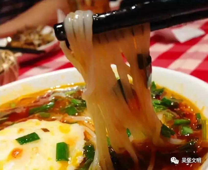 吴堡国际漂流大赛视频,黄河大峡谷国际漂流公开赛攻略