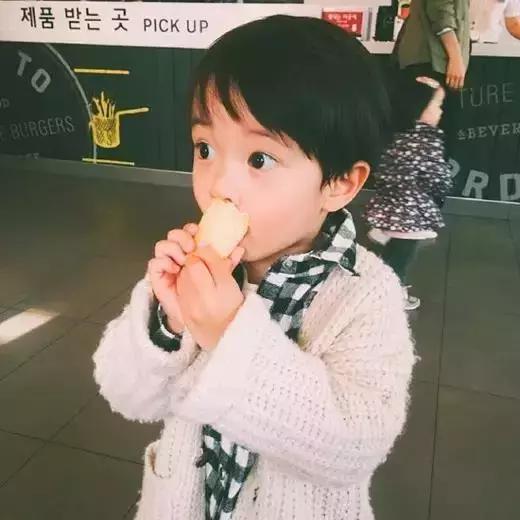 一周宝宝在家就能做的发型,一分钟搞定的宝宝简单发型