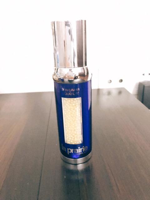 又滋养皮肤又遮瑕的产品,又修护又控油的精华