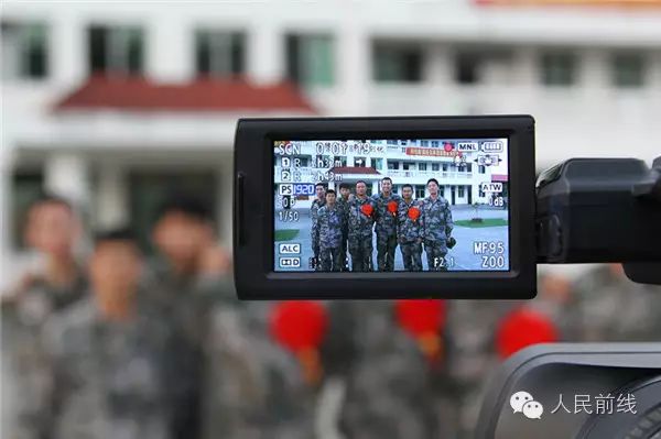 义务兵一期士官退伍能拿多少钱,义务兵和一期士官退伍费区别