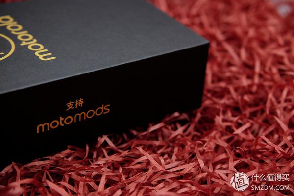 摩托罗拉motoz3测试,摩托罗拉motoz3开箱