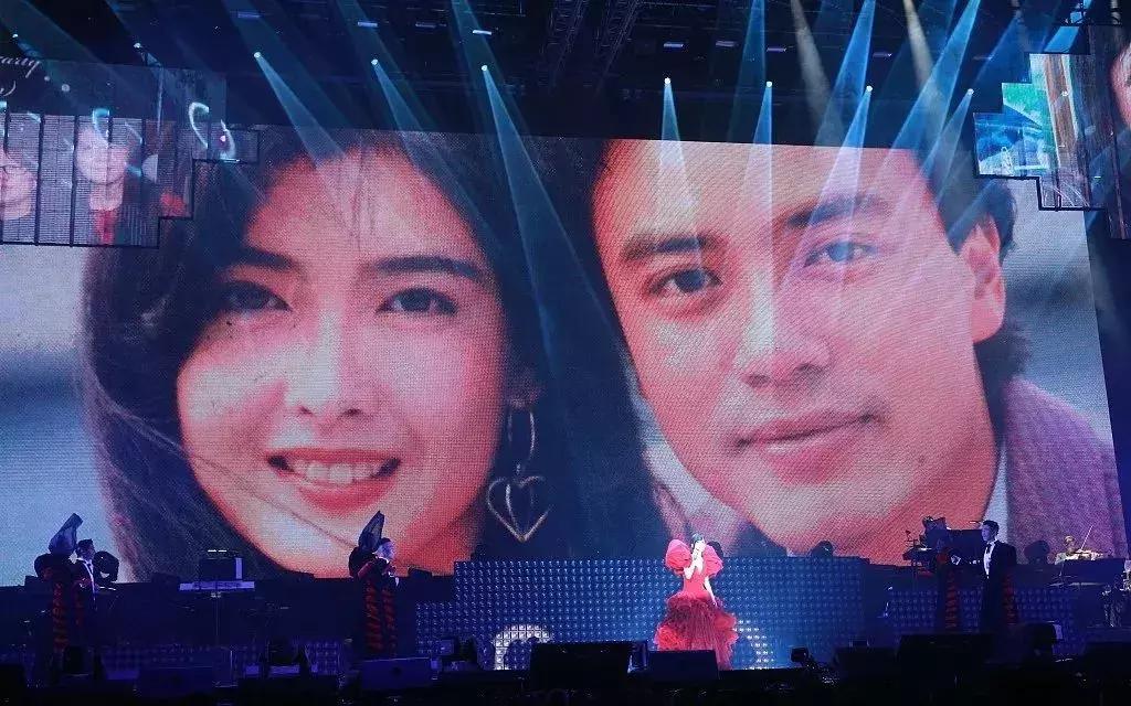 周慧敏20到51岁女神也老了,周慧敏51岁还是很年轻