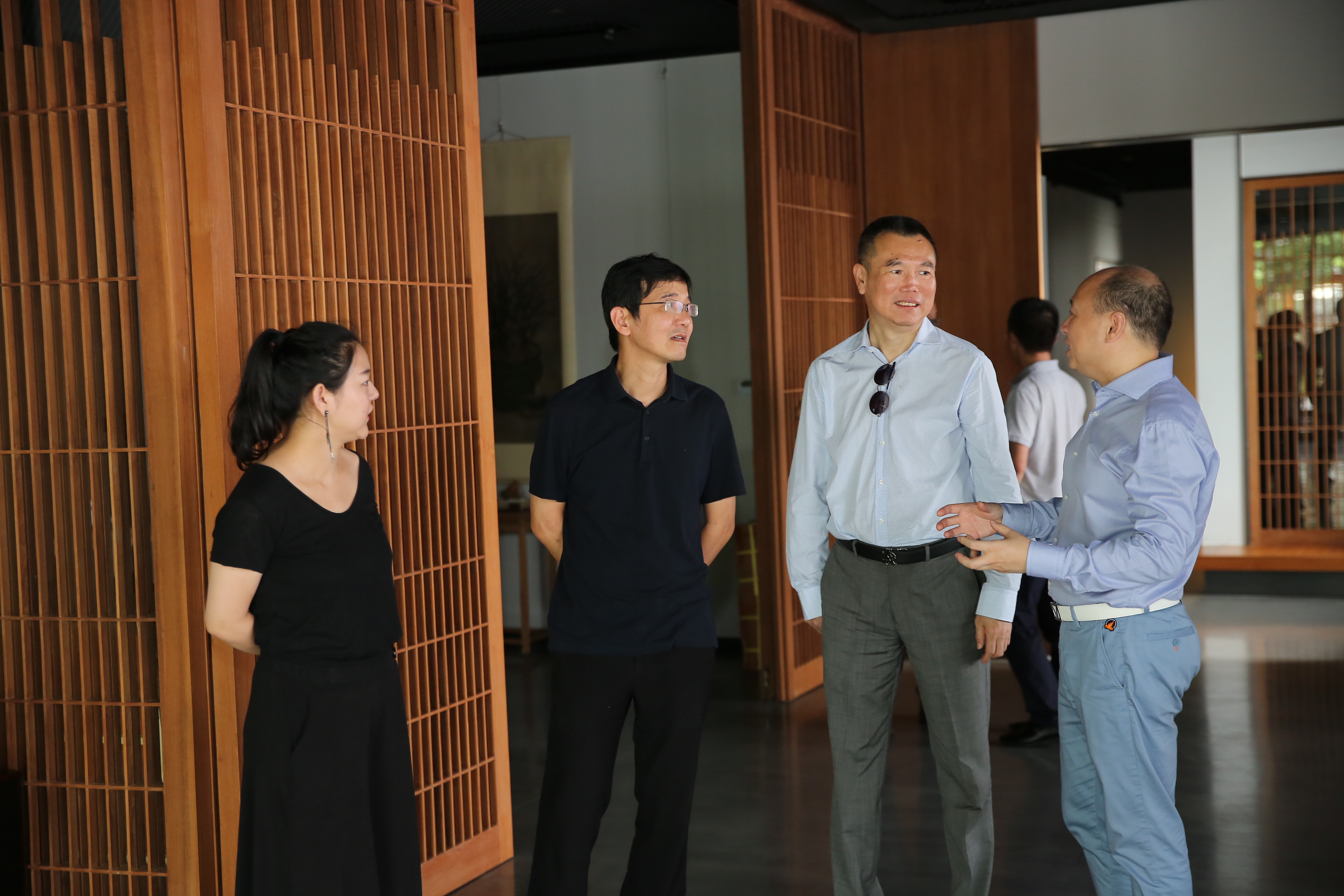 冯仑与万通发展,万通集团冯仑谈房地产