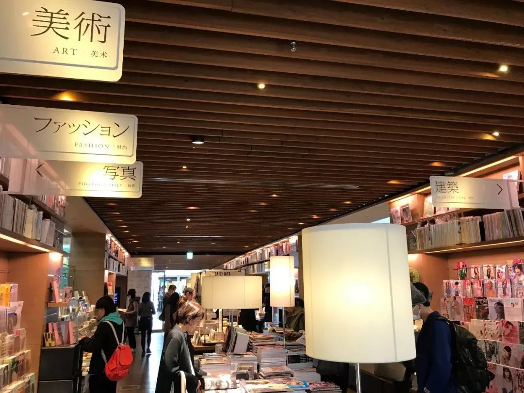 看完这十个零售新物种,我默默放下了手机淘宝