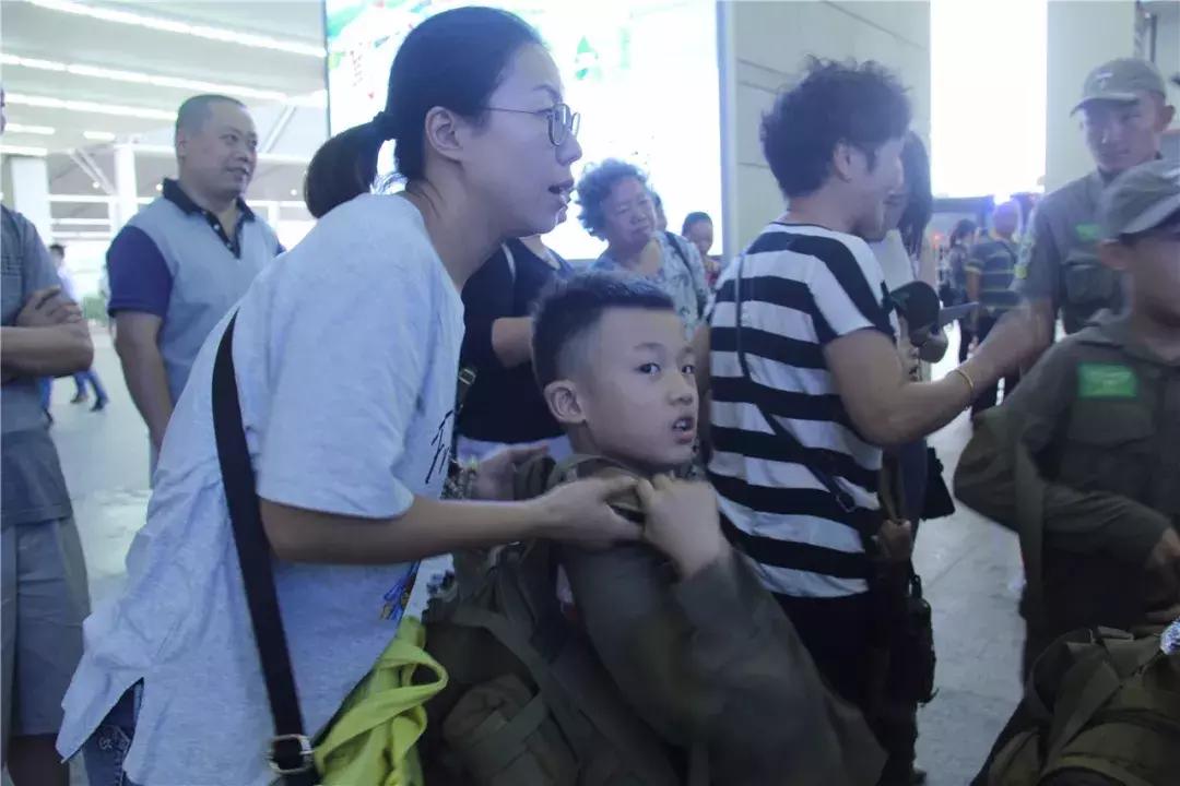 吹响欢乐集结号,吹响集结号奏响主旋律