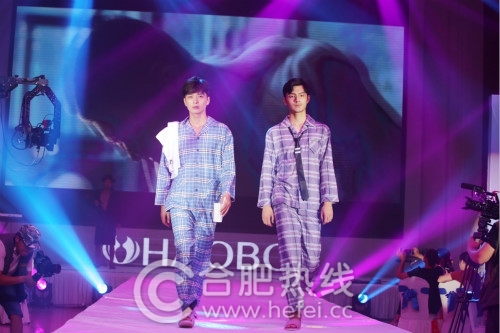 好波内衣年会,好波内衣时代广场店