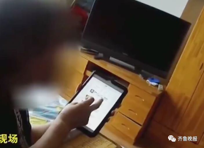 88岁老太报警称总收到暧昧短信,八旬老人报警搞笑视频