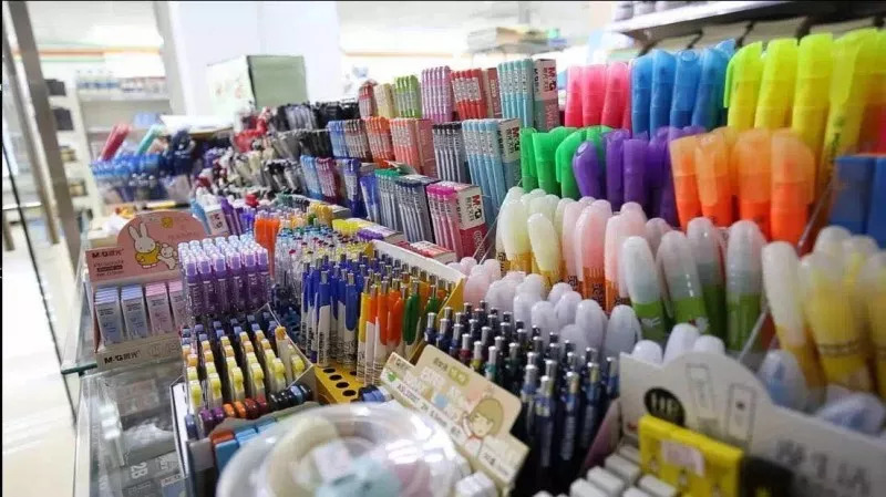 纸片人的一天生活,小纸片人的家