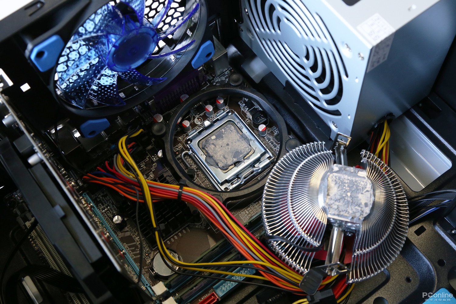 拼多多购买电脑后续出现问题,拼多多买的一千多台式电脑测评