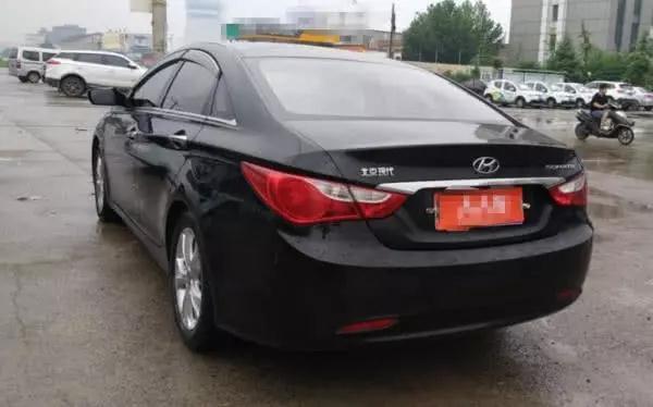 二手索纳塔八,二手索纳塔八值得买吗