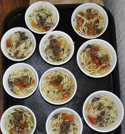 氧生度｜在巴塘，在高山海子之间跳起弦子唱起歌