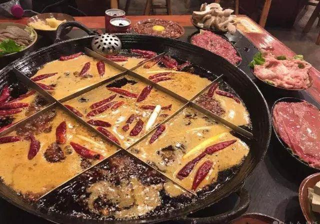 冬天必吃的重庆老火锅,天气冷了就该吃一顿重庆老火锅
