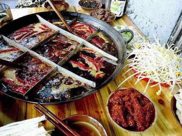 冬天必吃的重庆老火锅,天气冷了就该吃一顿重庆老火锅