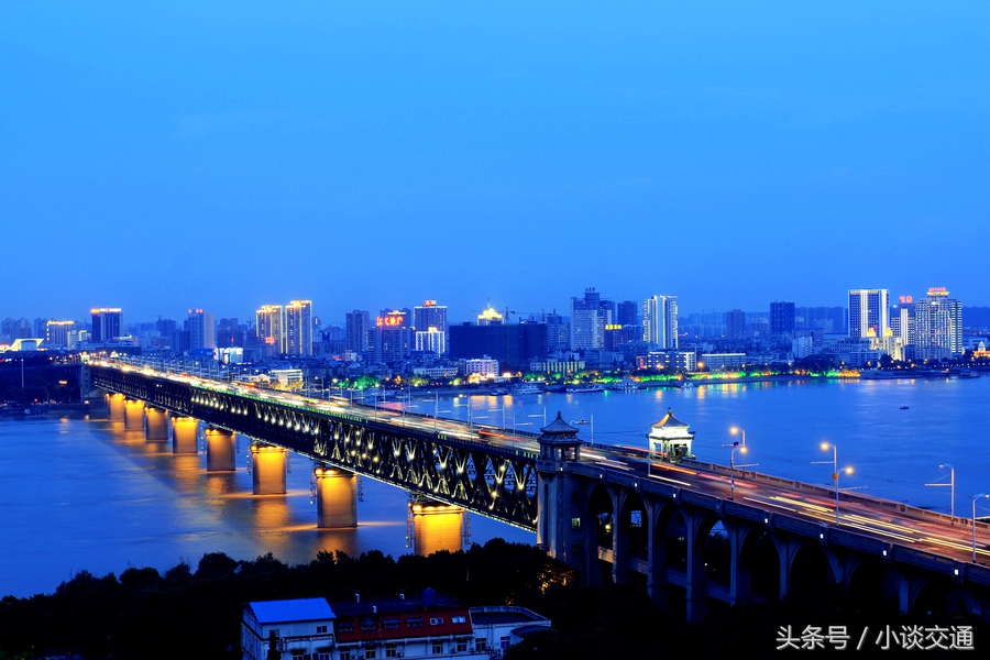 武汉三大火车站什么时间开通,武汉三大火车站合集