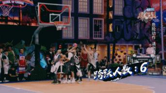 为什么李易峰话题度那么高,李易峰和粉丝相爱相杀的瞬间