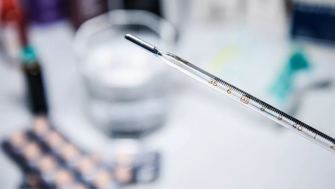 嗓子疼有点上火吃什么药,嗓子上火疼怎么办最简单的方法