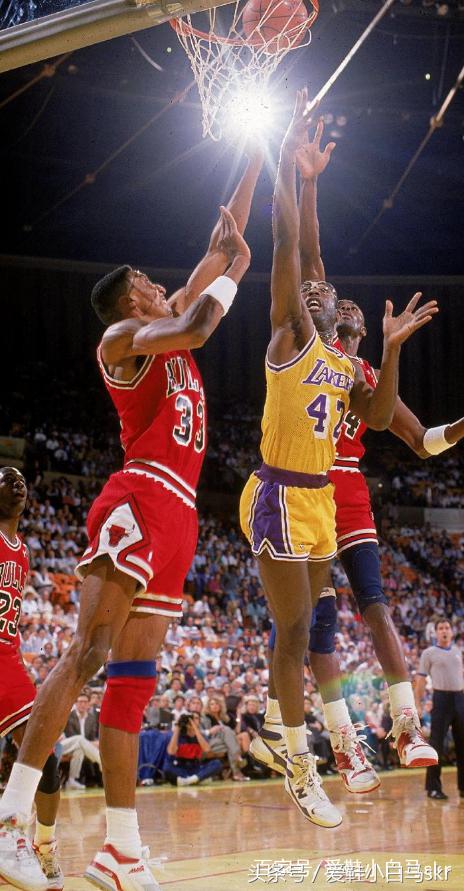 nike冷门实战篮球鞋推荐,好穿不贵的篮球鞋推荐