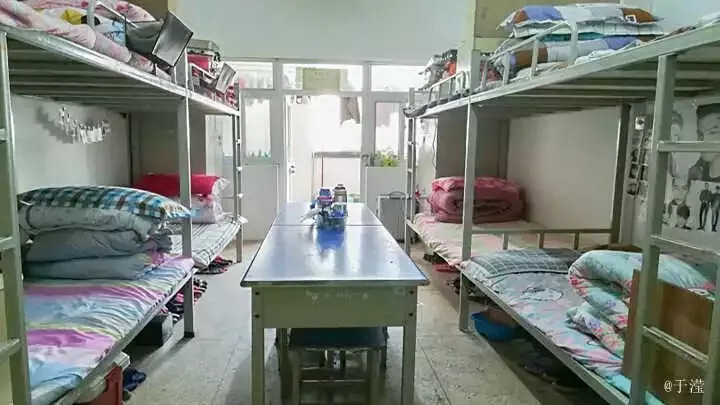河南高校寝室哪个好,河南高校的宿舍条件