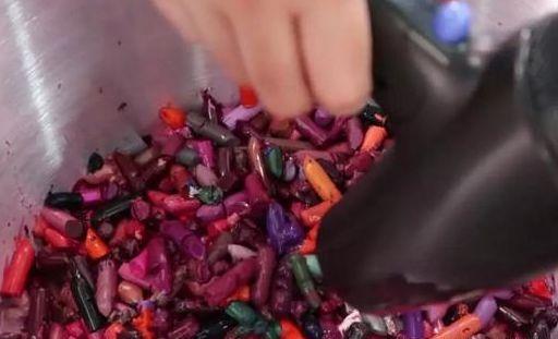 美妆博主都涂什么口红,10块钱的口红用了有伤害吗