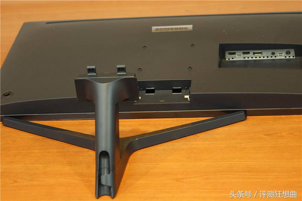 三星4k显示器u32j592uqc评测,三星显示器u32j592