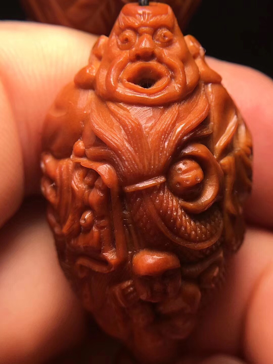 橄榄核玉化需要多少时间才能盘玩,橄榄核怎么盘玩才能玉化得快