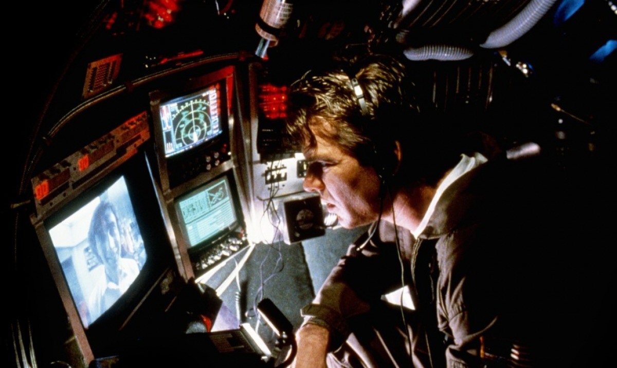 蚁人是怎么变大变小的,蚁人缩小了