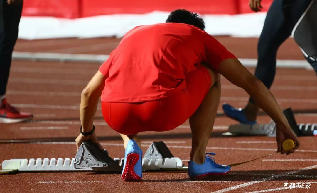 苏炳添百米国际大赛最好成绩,苏炳添百米夺冠看的人热血沸腾