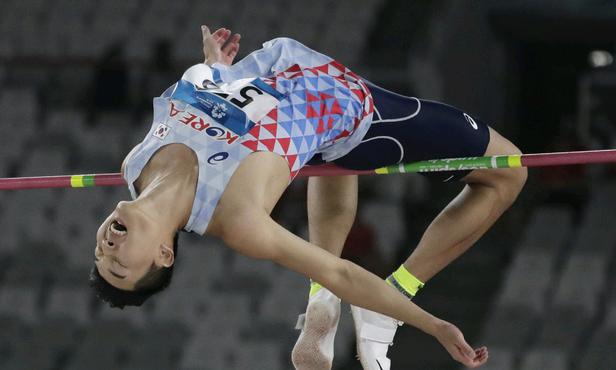 仁川亚运会中国男子跳高成绩,韩国男子跳高纪录保持者是谁