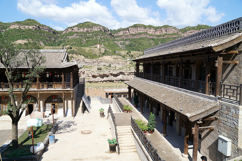 壶口瀑布水底冒烟原因,航拍壶口瀑布水底冒烟