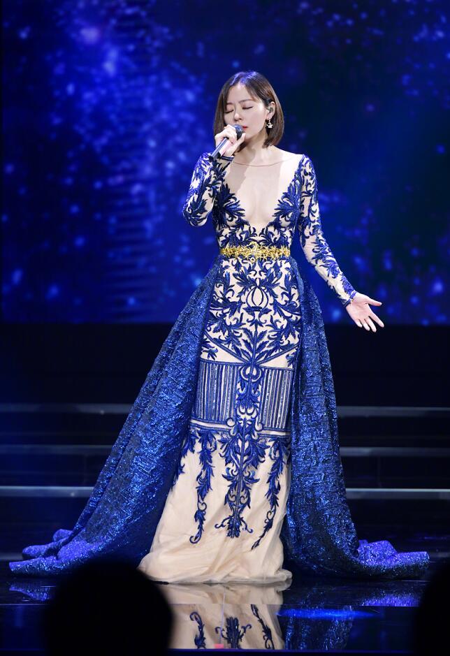 张靓颖解约少城时代会赔款吗,张靓颖现在状况