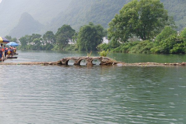 桂林阳朔无敌风景,阳朔龙头山水美如人间仙境