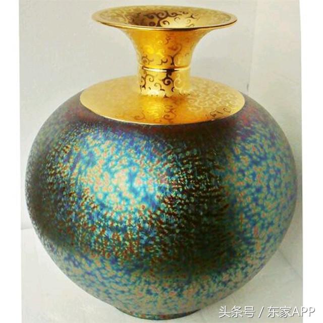 陶瓷表面的釉如何形成,陶瓷蓝黑裂纹是什么釉