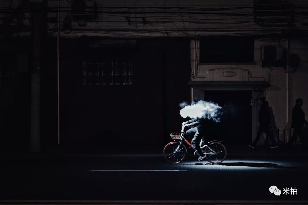 这个夏天，100位年轻的摄影师在这里C位出道！