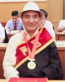 每天做100下，藏医泰斗85岁仍血管干干净净，走路健步如飞