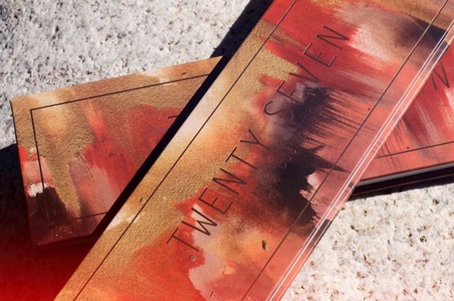 适合新手内双的大地色眼影推荐,红色系眼影的搭配和画法