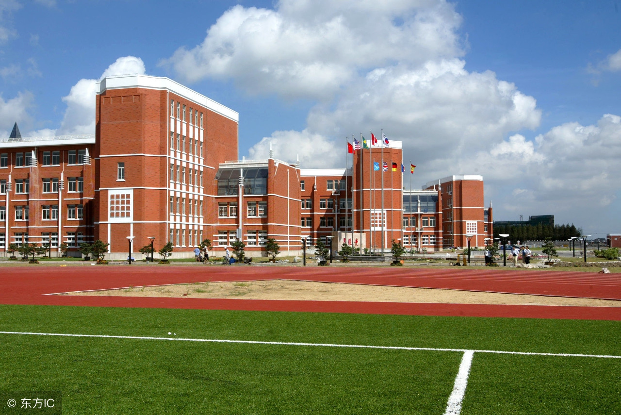 零的突破概括全文,兰州市第五十四中学九州校区