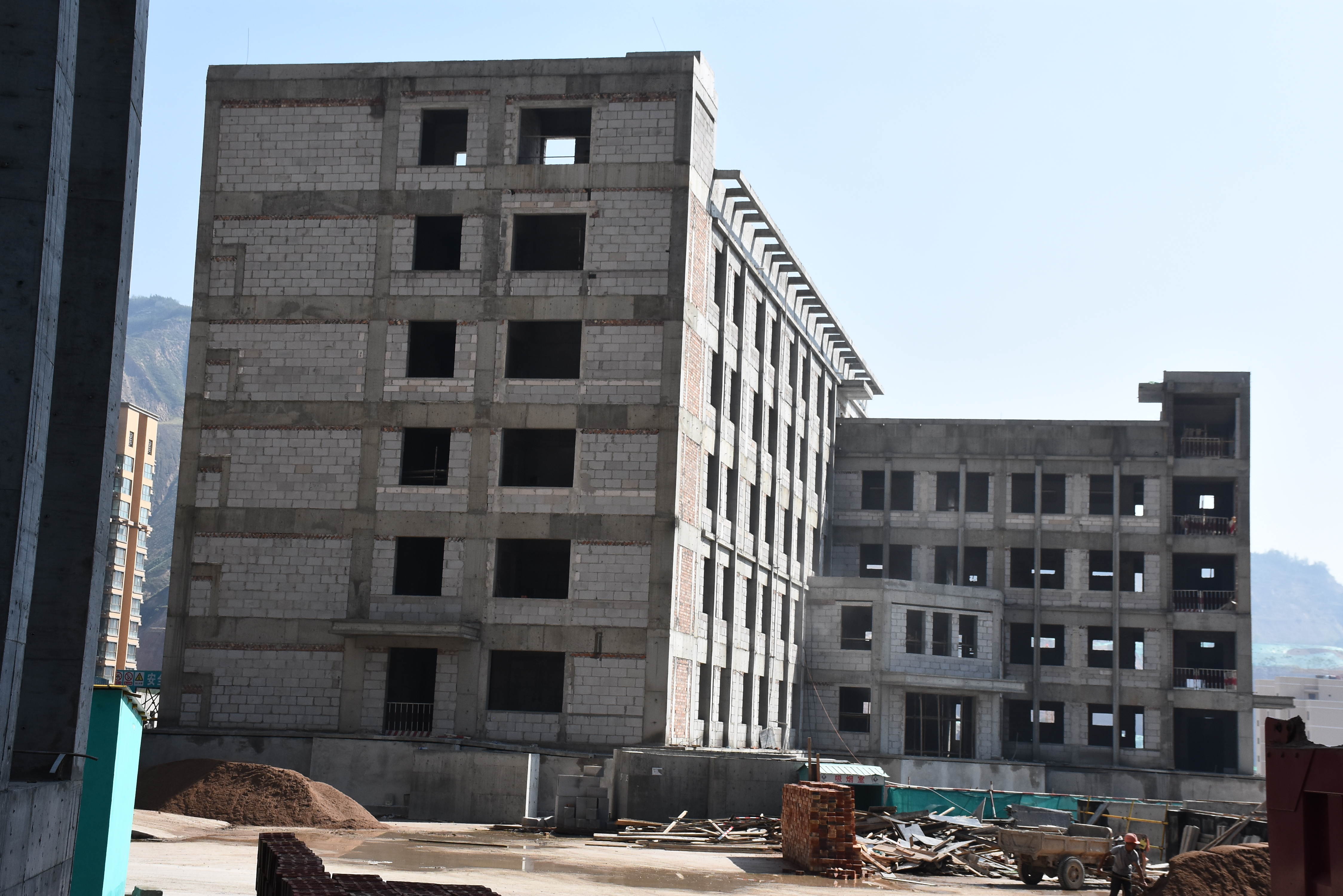 九州51中分校开建没,九州中学和五十四中九州分校